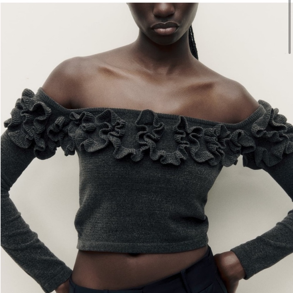 Zara Ruffled Chenille Crop Top S (Dark grey)
